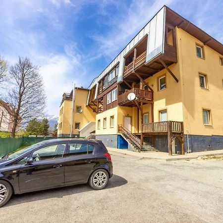 Apartman Theo Veľký Slavkov Exterior foto