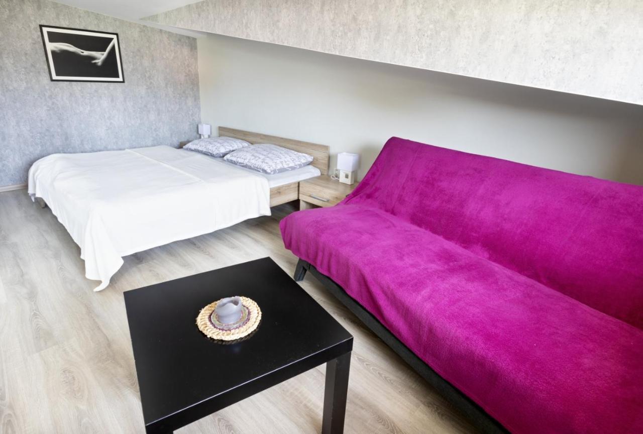 Apartman Theo Veľký Slavkov Exterior foto