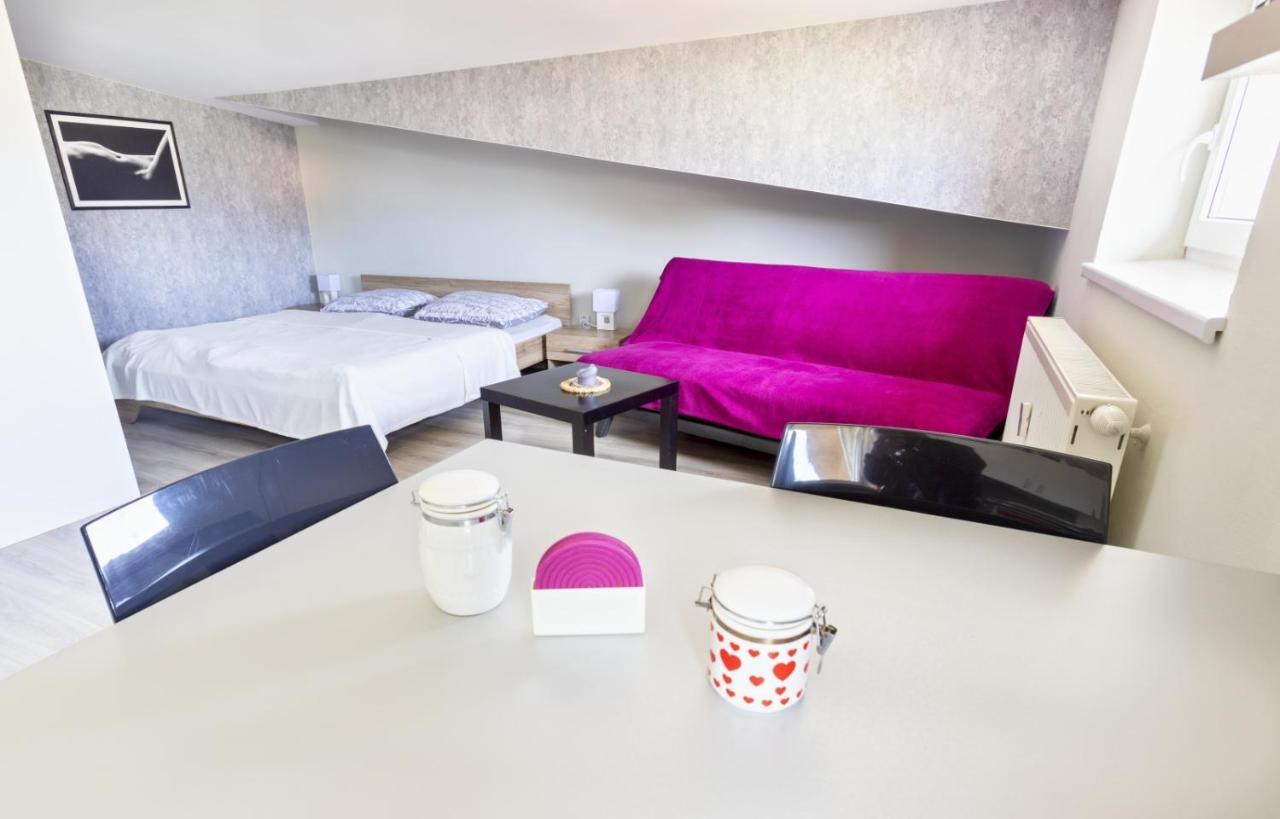 Apartman Theo Veľký Slavkov Exterior foto